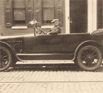 Grandpa-and-Huppmobile-1929-150x135.gif